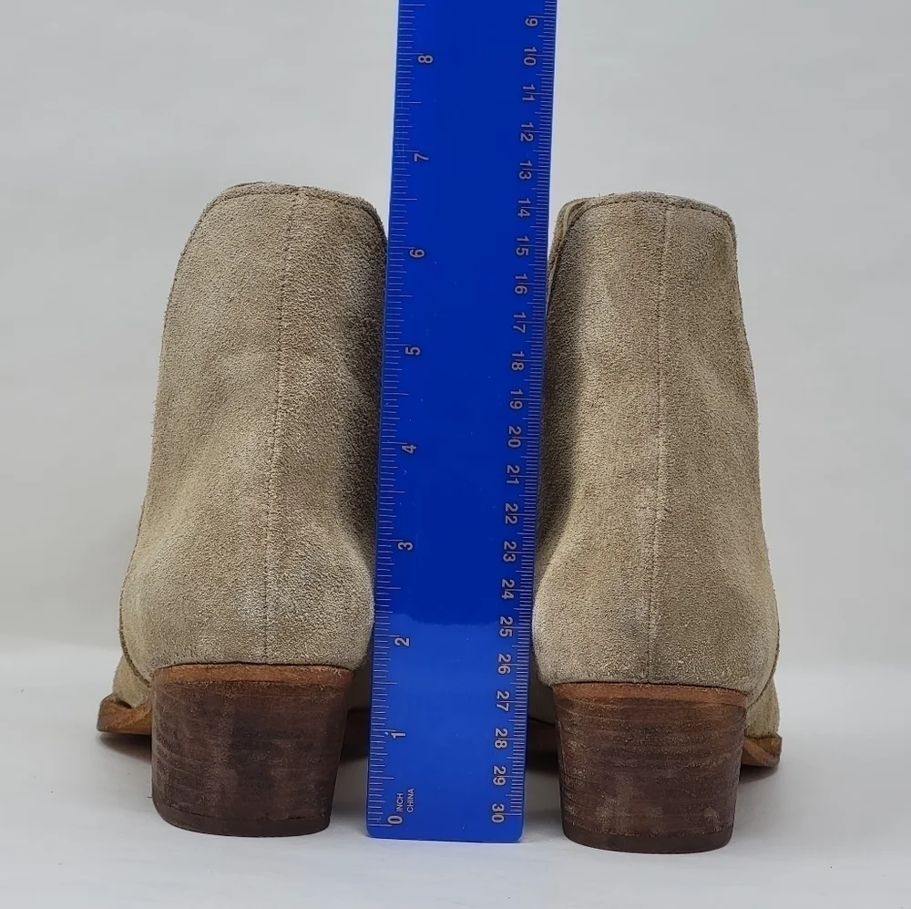 Free People Womens Double V Beige Suede Ankle Boots Size EUR 37.5 New